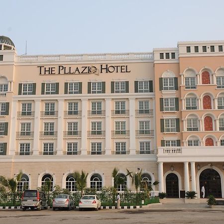 The Pllazio Hotel Gurgáon Exteriér fotografie